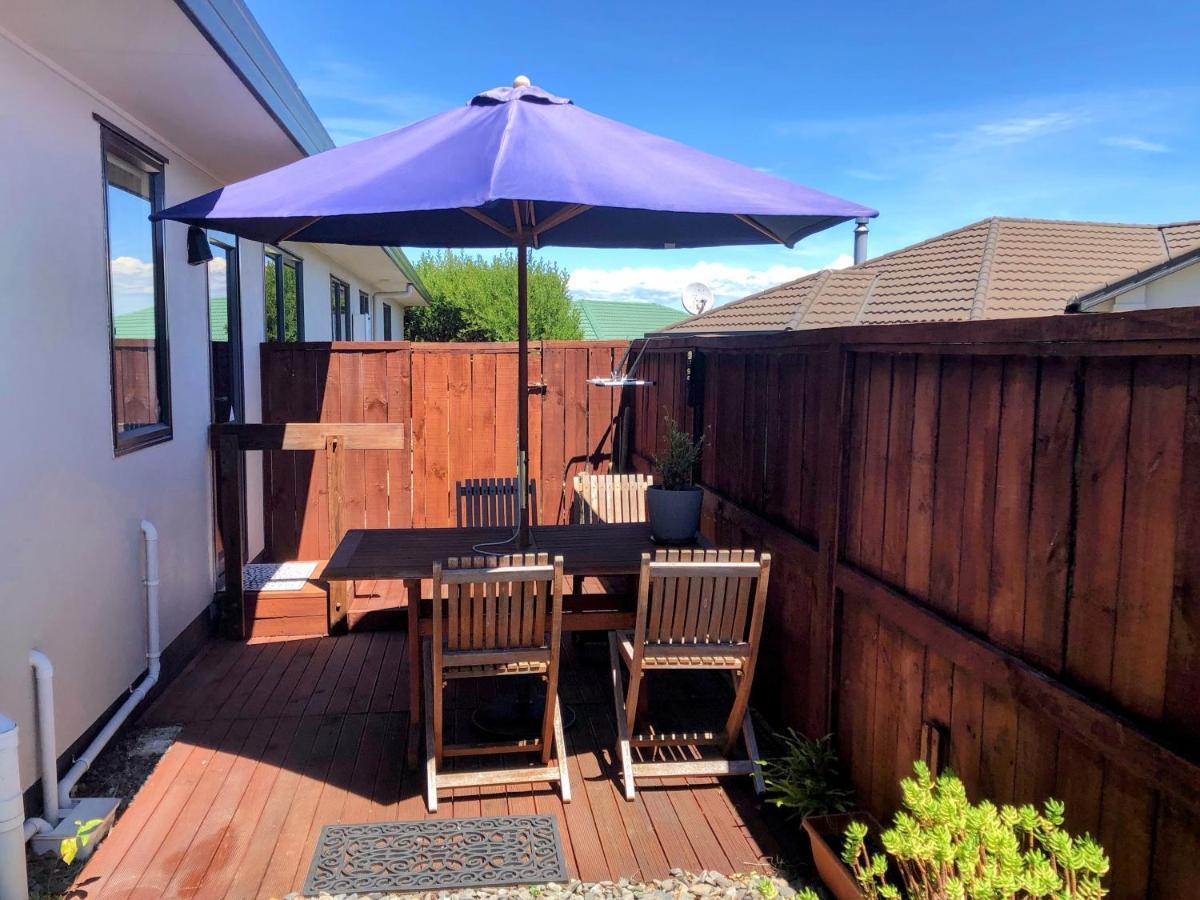 Almost Country Taupo Exterior foto